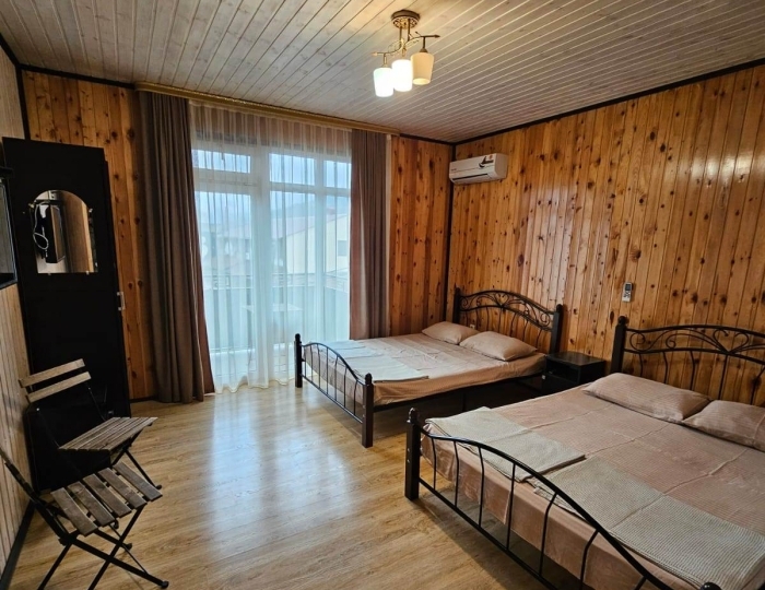 Стандарт 4-местный 1-комнатный стандарт - Отель «Акварель» Гагра