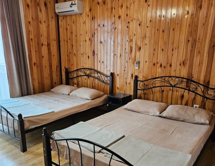 Стандарт 4-местный 1-комнатный стандарт - Отель «Акварель» Гагра