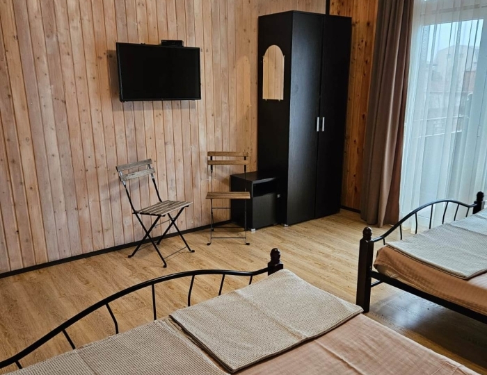 Стандарт 4-местный 1-комнатный стандарт - Отель «Акварель» Гагра